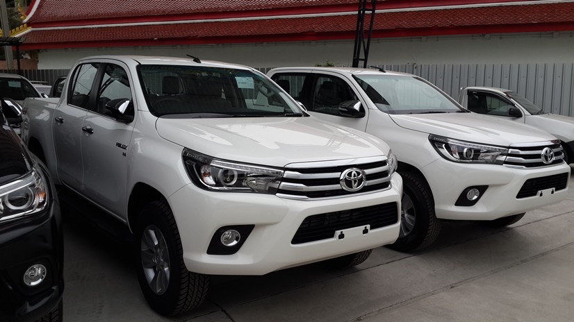 Toyota Hilux Revo Single Cab, Extra Cab and Double Cab Thailand in stock